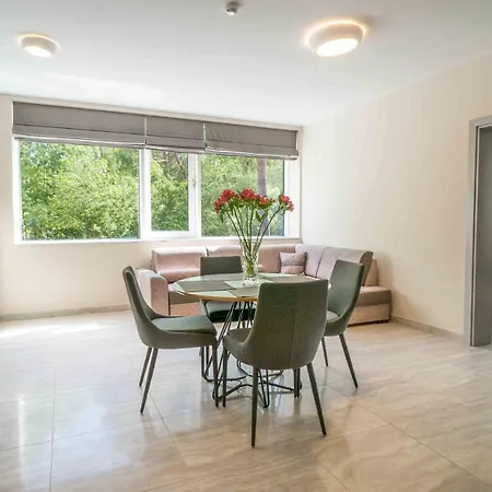 Apartamentai Voveraite Паланга