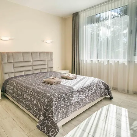 Апартаменти Apartamentai Voveraite Паланга