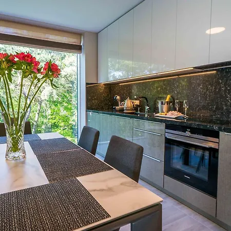 Apartamentai Voveraite